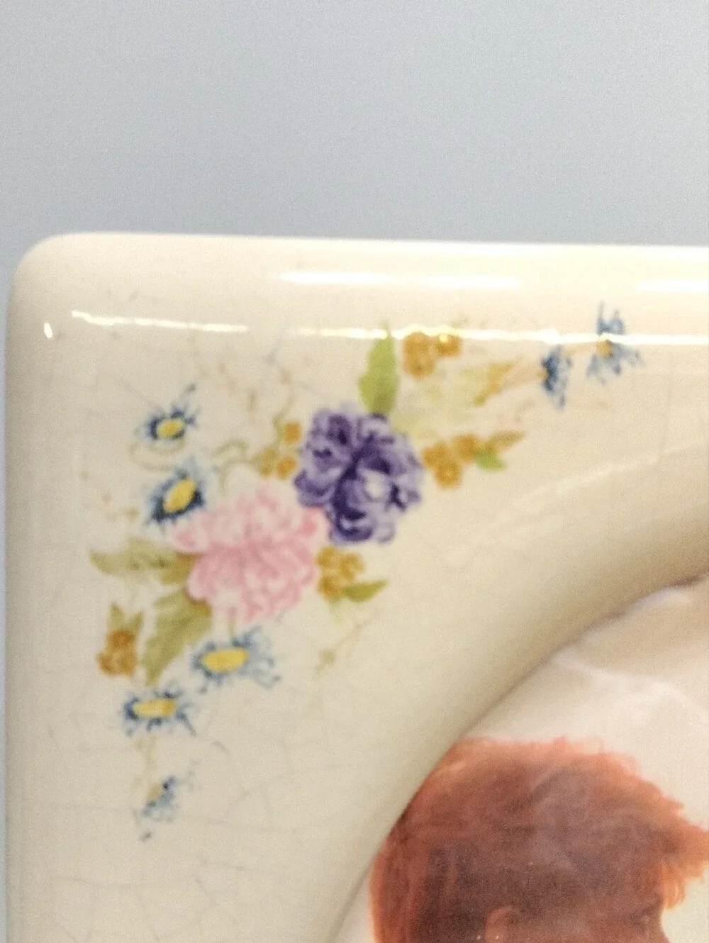 Vintage Cottagecore Ceramic Floral Oval Picture Frame With Lots Of Creasing